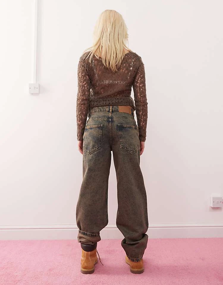 Reclaimed Vintage Unisex Barrel Leg Jean In Brown Wash For Unisex 4 Reclaimed Vintage Unisex Barrel Leg Jean In Brown Wash For Unisex - Image 2