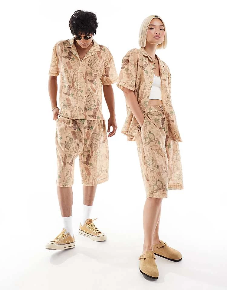 Reclaimed Vintage Unisex Short With Rodeo Print For Unisex Multi 3 Reclaimed Vintage Unisex Short With Rodeo Print For Unisex Multi - Image 2