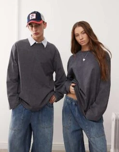 Reclaimed Vintage Unisex Oversized Skater Long Sleeve T-shirt In Washed Charcoal For Unisex -Fit Outfits Store 207404819 1 charcoal 1