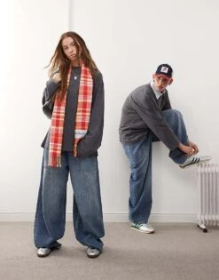 Reclaimed Vintage Unisex Oversized Skater Long Sleeve T-shirt In Washed Charcoal For Unisex -Fit Outfits Store 207404819 2