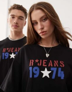 Reclaimed Vintage Unisex Oversized T-shirt With Varsity Logo In Black For Unisex -Fit Outfits Store 207531785 3