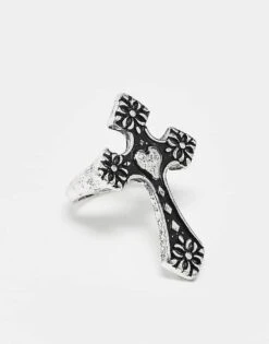Reclaimed Vintage Unisex Ring With Heart Cross In Silver For Unisex -Fit Outfits Store 207761440 1 silver 1