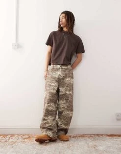 Reclaimed Vintage Unisex Boxy Oversized Tee With Graphic In Brown For Men -Fit Outfits Store 208359333 3